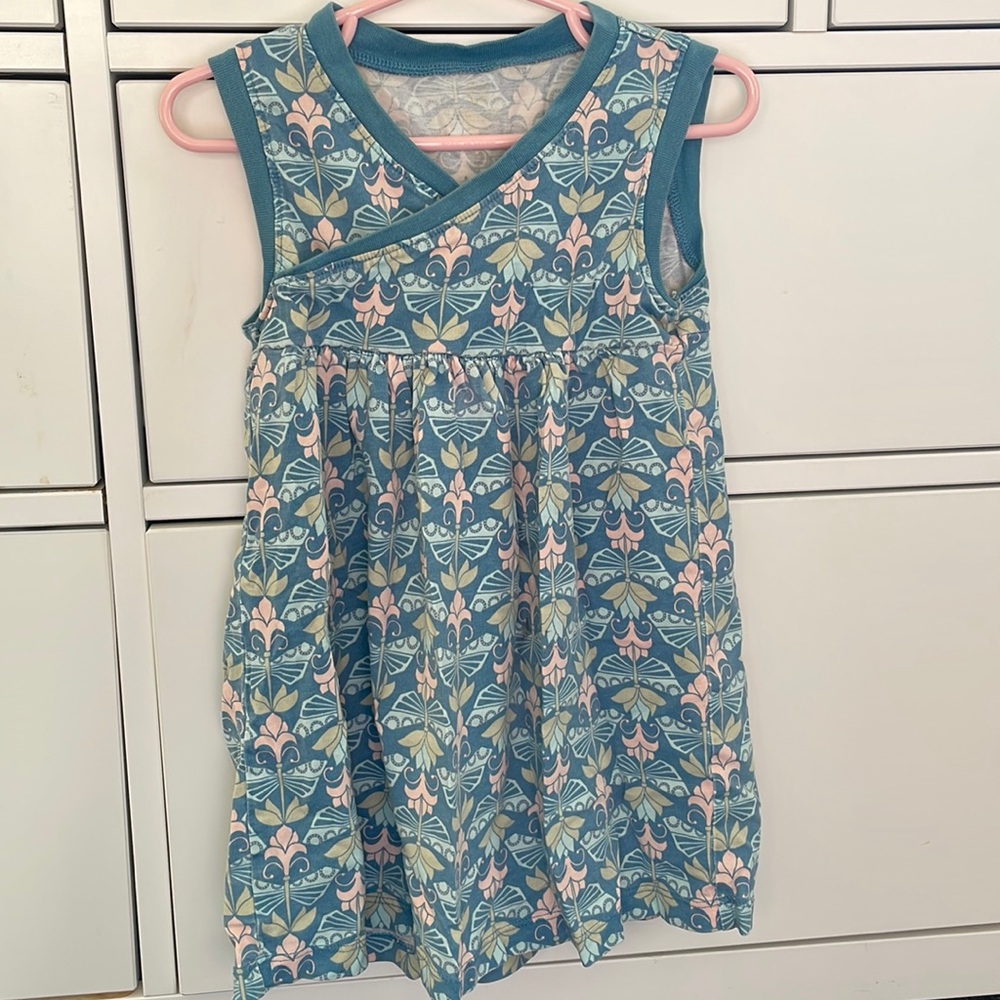 Tea summer butterfly dress. Crossover too, EUC, size 3t